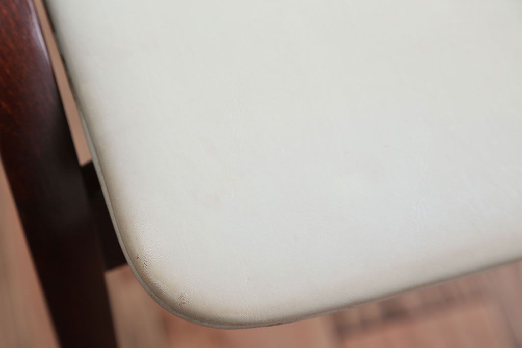 中古　秋田木工のおしゃれな曲げ木スツール(スタッキングスツール)(2)