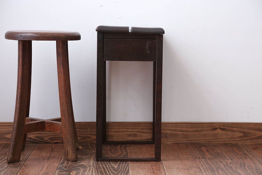 アンティーク家具　和製アンティーク　古いナラ材の引き出し付きスツール