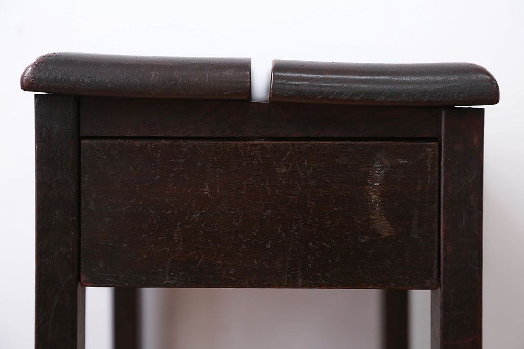 アンティーク家具　和製アンティーク　古いナラ材の引き出し付きスツール