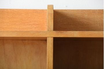 レトロ家具　昭和レトロ　厚手の古いナラ材が使用された大きな本棚