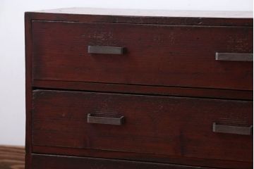 レトロ家具　昭和レトロ　古い木製の小さな3杯チェスト