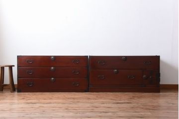 アンティーク家具　和製アンティーク　五丁引き　前面欅材!金具の上品な重ね衣装箪笥