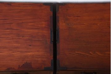 アンティーク家具　和製アンティーク　五丁引き　前面欅材!金具の上品な重ね衣装箪笥