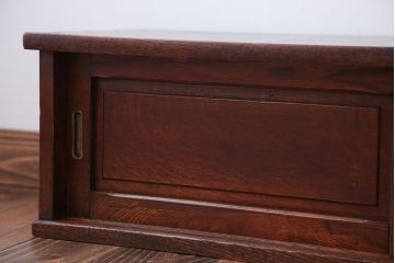 アンティーク家具　和製アンティーク　古い木製の小ぶりなテレビボード(ローボード)