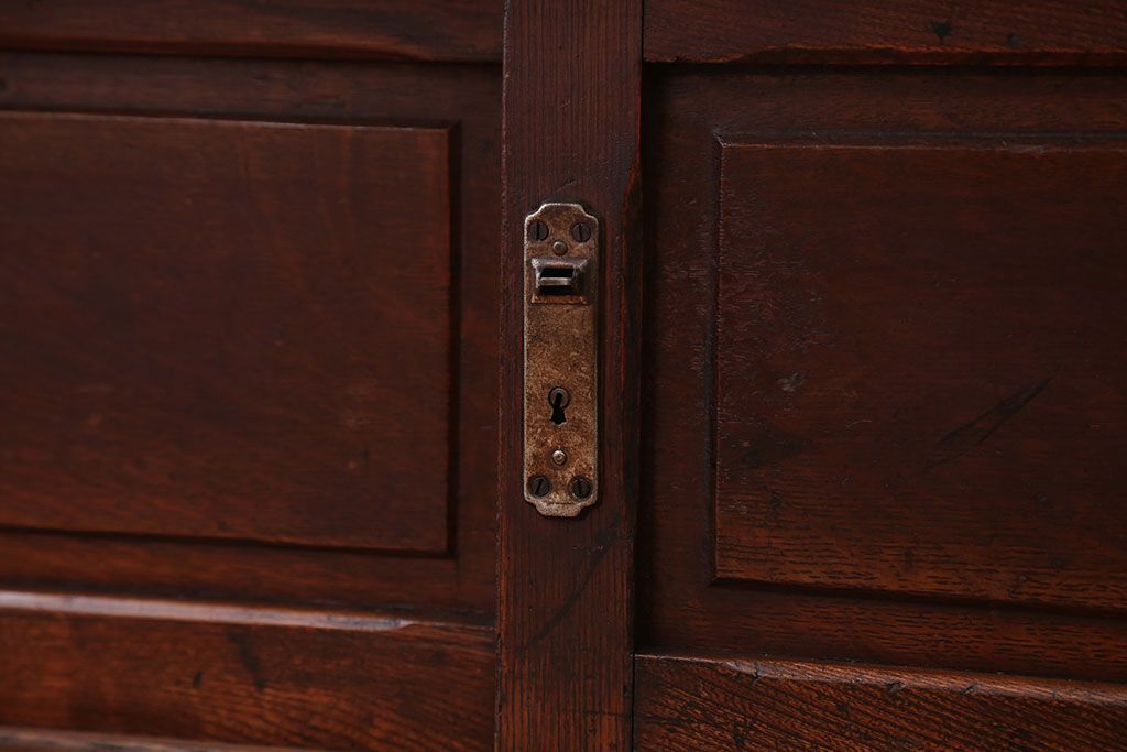 アンティーク家具　和製アンティーク　古い木製の小ぶりなテレビボード(ローボード)