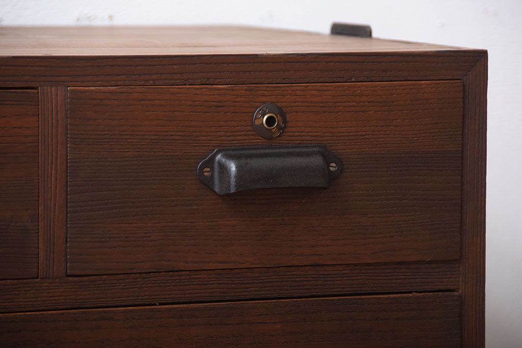 アンティーク家具　和製アンティーク　古い桐材の鉄脚付きローボード