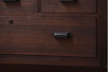 アンティーク家具　和製アンティーク　古い桐材の鉄脚付きローボード