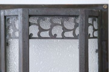 アンティーク　ダイヤガラスの壁掛け照明シェード(1)