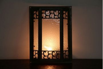 アンティーク　ダイヤガラスの壁掛け照明シェード(1)