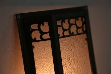 アンティーク　ダイヤガラスの壁掛け照明シェード(1)