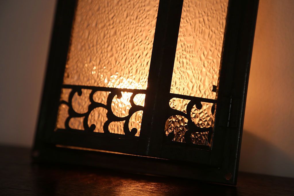 アンティーク　ダイヤガラスの壁掛け照明シェード(1)