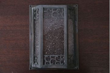 アンティーク　ダイヤガラスの壁掛け照明シェード(1)