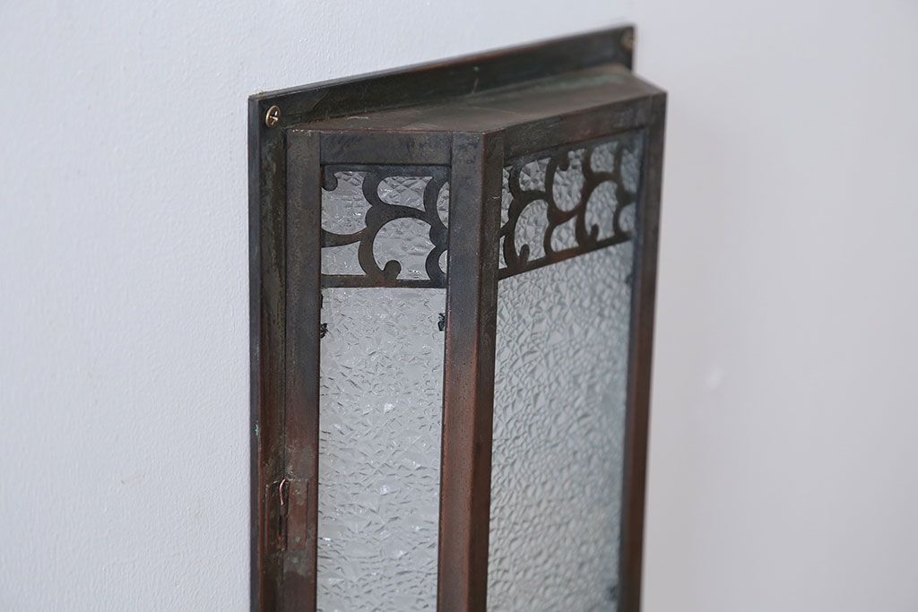 アンティーク　ダイヤガラスの壁掛け照明シェード(2)