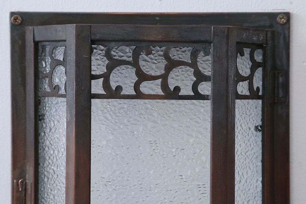 アンティーク　ダイヤガラスの壁掛け照明シェード(2)