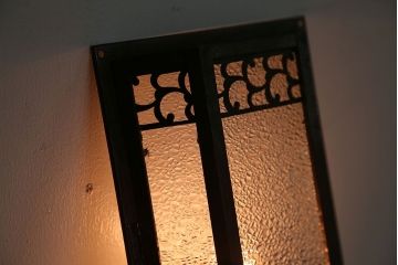 アンティーク　ダイヤガラスの壁掛け照明シェード(2)