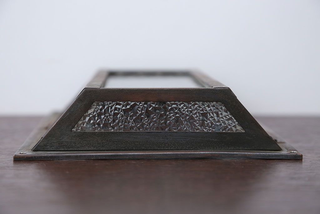 アンティーク　ダイヤガラスの壁掛け照明シェード(2)