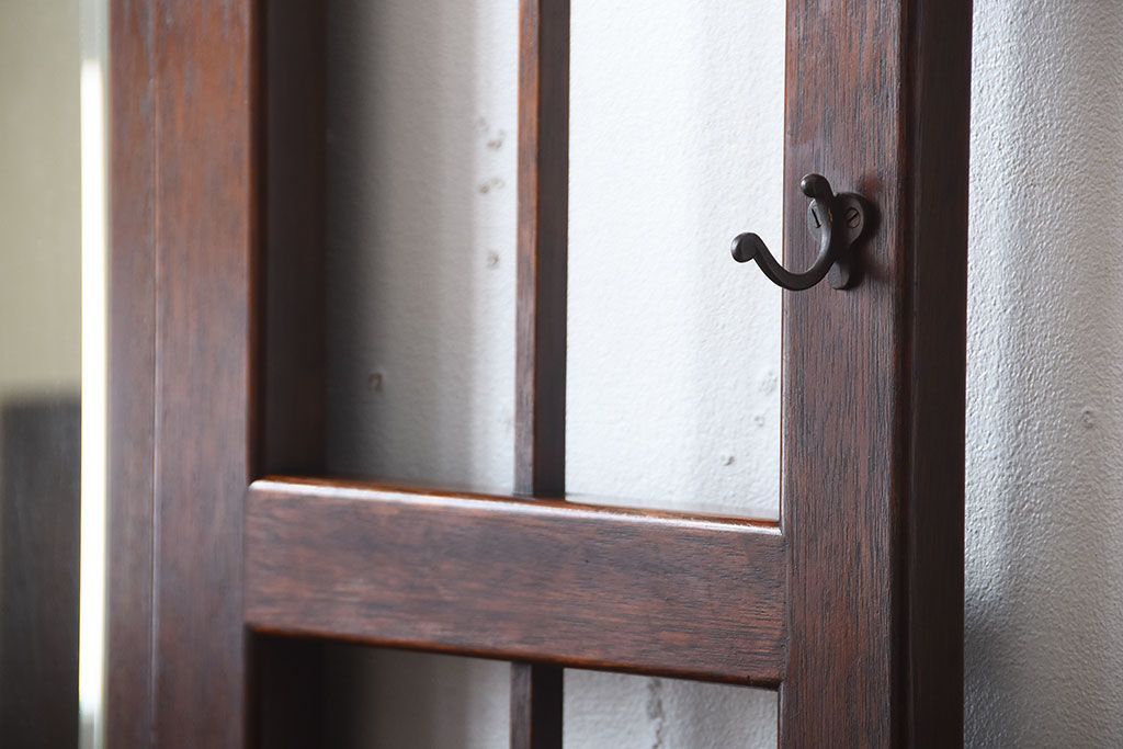 レトロ家具　昭和レトロ　傘立て・引き出し・戸棚・鏡付きのアンティークホールスタンド