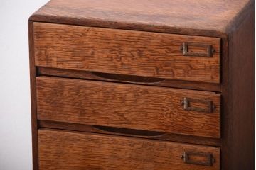 レトロ家具　昭和レトロ　ネームプレート付き!古いナラ材の10段小引き出し
