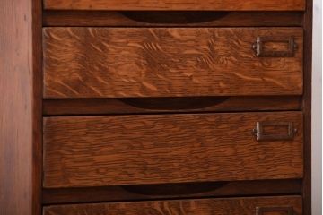 レトロ家具　昭和レトロ　ネームプレート付き!古いナラ材の10段小引き出し