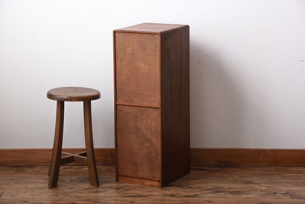 レトロ家具　昭和レトロ　ネームプレート付き!古いナラ材の10段小引き出し