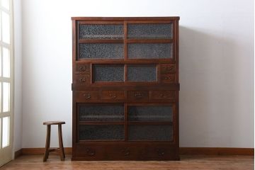 アンティーク家具　古民具・骨董　結霜ガラス入り!前面欅材の高級変わり型収納棚