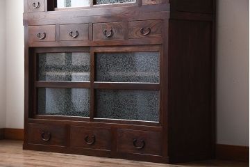 アンティーク家具　古民具・骨董　結霜ガラス入り!前面欅材の高級変わり型収納棚