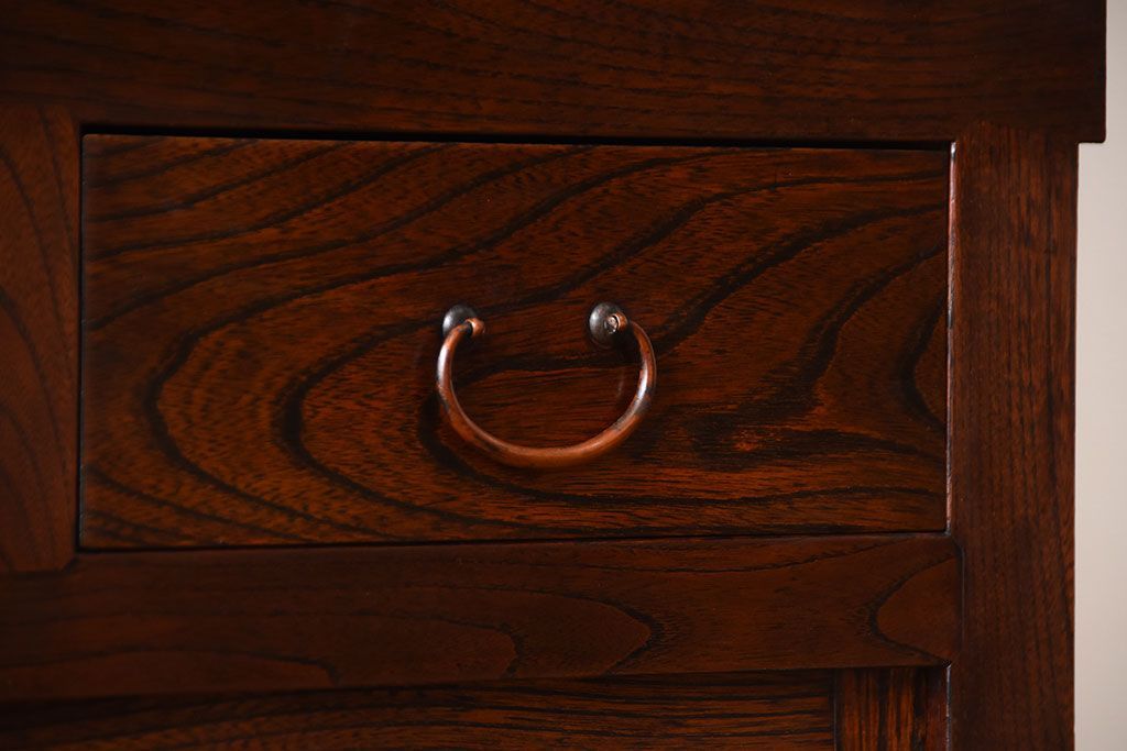 アンティーク家具　古民具・骨董　結霜ガラス入り!前面欅材の高級変わり型収納棚