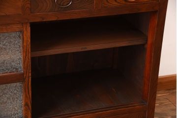 アンティーク家具　古民具・骨董　結霜ガラス入り!前面欅材の高級変わり型収納棚