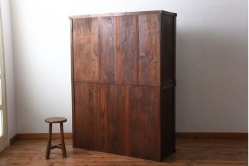 アンティーク家具　古民具・骨董　結霜ガラス入り!前面欅材の高級変わり型収納棚