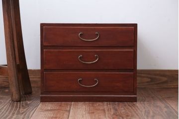 レトロ家具　和製アンティーク　古い木製のレトロな小引き出し