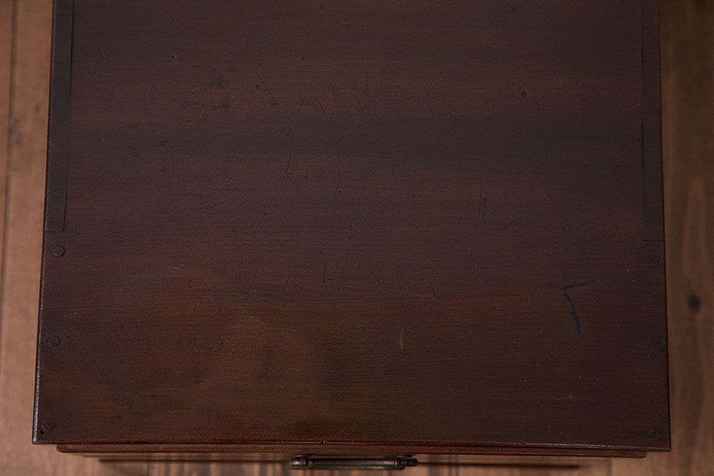 レトロ家具　和製アンティーク　古い木製のレトロな小引き出し