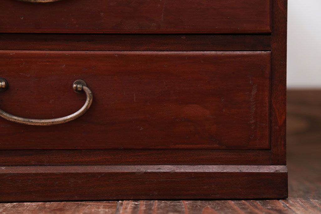 レトロ家具　和製アンティーク　古い木製のレトロな小引き出し