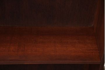 レトロ家具　昭和レトロ　シンプルで小さなアンティーク本棚