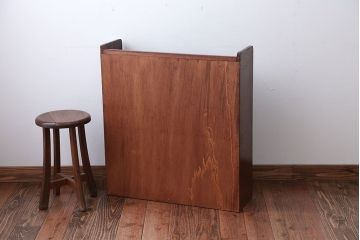 レトロ家具　昭和レトロ　シンプルで小さなアンティーク本棚