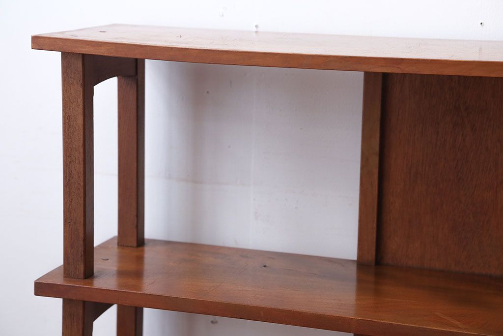 アンティーク家具　和製アンティーク　ナチュラルな木味のおしゃれな飾り棚