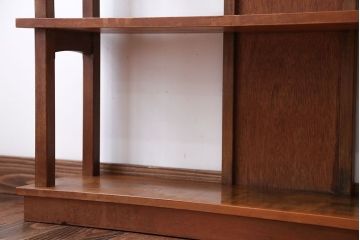 アンティーク家具　和製アンティーク　ナチュラルな木味のおしゃれな飾り棚