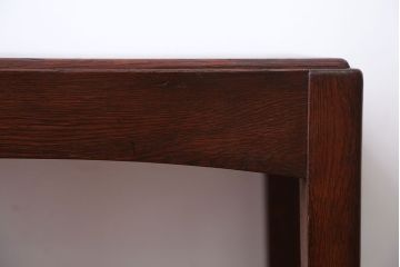 レトロ家具　昭和レトロ　日本楽器(ヤマハ)製　古いナラ材のシンプルなアンティークサイドテーブル