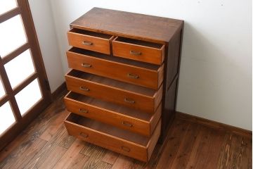 レトロ家具　昭和レトロ　シンプルな古い木製のアンティークチェスト(2)