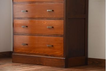 レトロ家具　昭和レトロ　シンプルな古い木製のアンティークチェスト(2)
