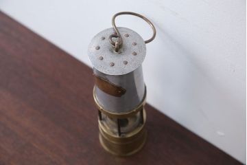 アンティーク雑貨　イギリスアンティーク　J.H.NAYLOR社製　Miners Safety Lamp(安全灯・ランプ)