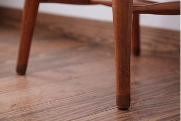 ヴィンテージ家具　ビンテージ　秋田木工の後姿が美しいウィンザーチェア(ダイニングチェア、ウインザーチェア)