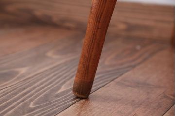 ヴィンテージ家具　ビンテージ　秋田木工の後姿が美しいウィンザーチェア(ダイニングチェア、ウインザーチェア)