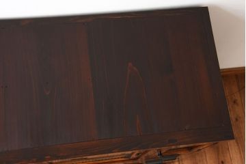 アンティーク家具　アンティーク　モールガラス入り!古い木製の脚付き引き戸収納棚