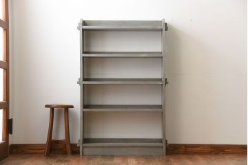 アンティーク家具 アンティークペイント シャビーでおしゃれな楔式本棚