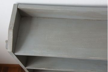 アンティーク家具 アンティークペイント シャビーでおしゃれな楔式本棚