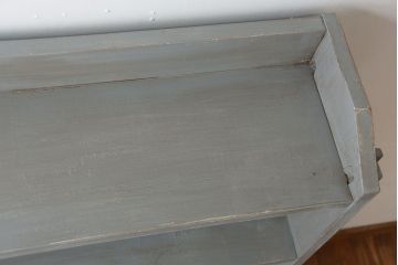 アンティーク家具 アンティークペイント シャビーでおしゃれな楔式本棚
