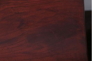 アンティーク雑貨　古民具・骨董　総欅材の漆が美しい花台ととても小さな桑材の花台のセット