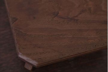 アンティーク雑貨　古民具・骨董　総欅材の漆が美しい花台ととても小さな桑材の花台のセット