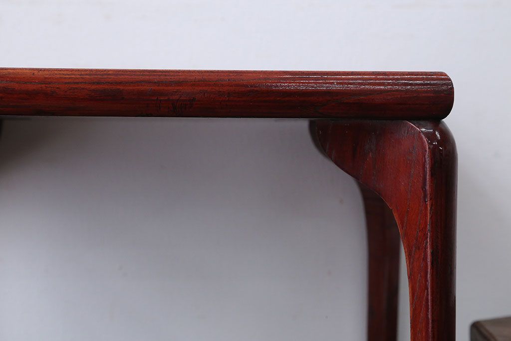 アンティーク雑貨　古民具・骨董　総欅材の漆が美しい花台ととても小さな桑材の花台のセット