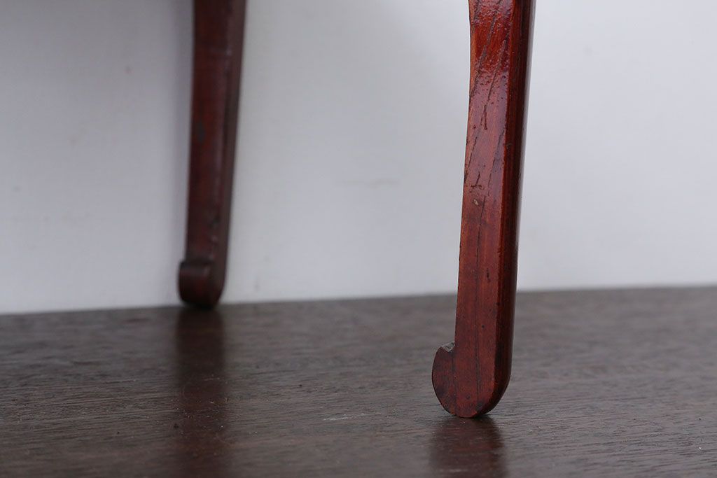 アンティーク雑貨　古民具・骨董　総欅材の漆が美しい花台ととても小さな桑材の花台のセット